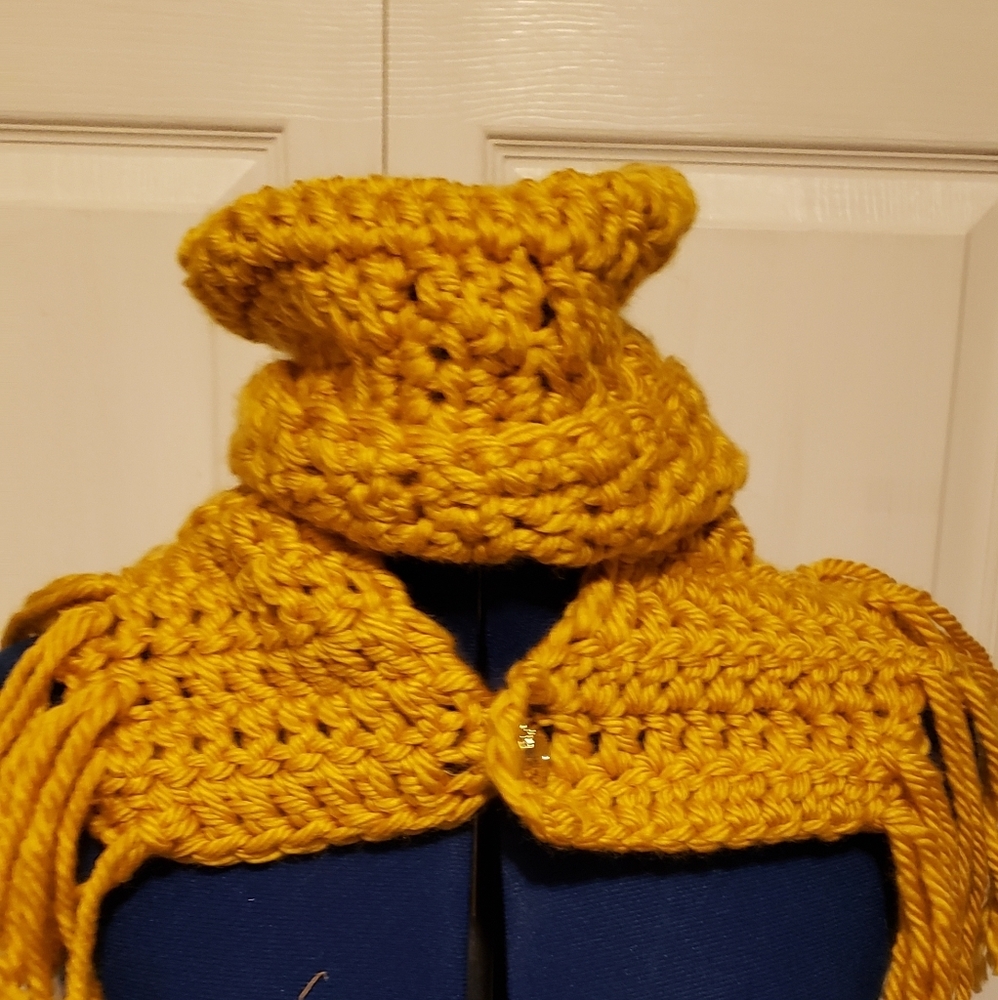 Hat and scarf set